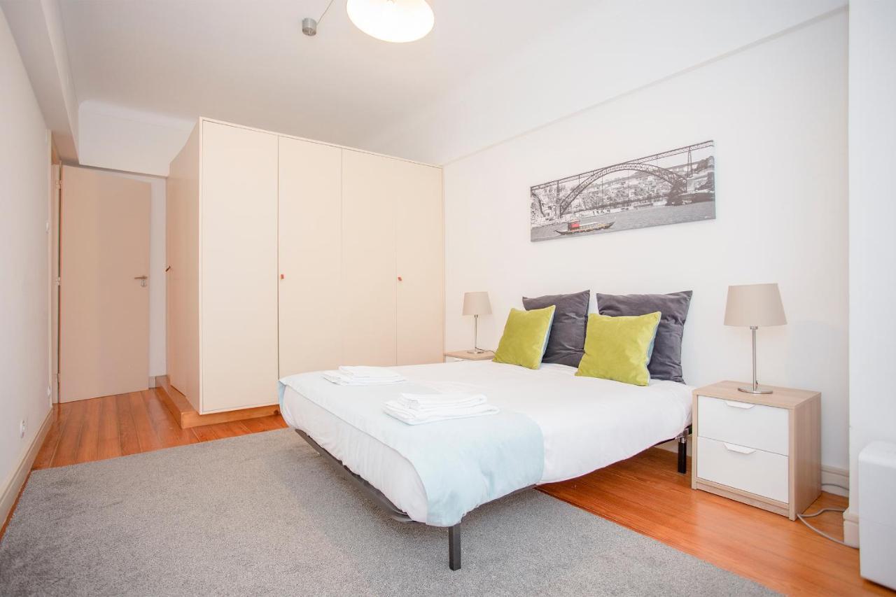 Liiiving In Porto | Light Spacious Apartment ภายนอก รูปภาพ